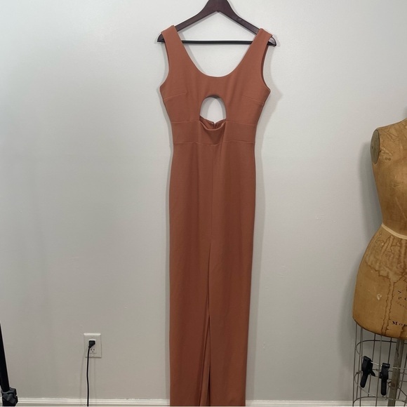 Solace London NWT Keyhole Maxi Dress - Picture 5 of 7